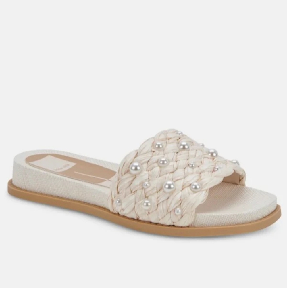 Dolce Vita Grazie Pearl sandals vanilla raffia size 8. bridal sandals